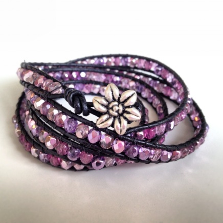 Rosa/lila wraparmband Made by BautaWitch